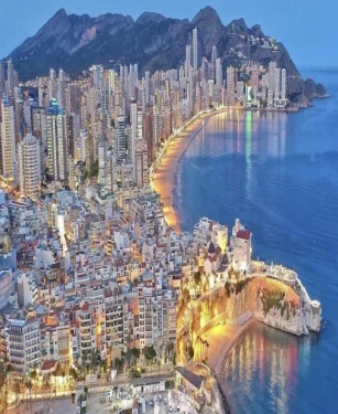 Holidays 2025 / 2026 | £49pp Deposits | Journey Bookers